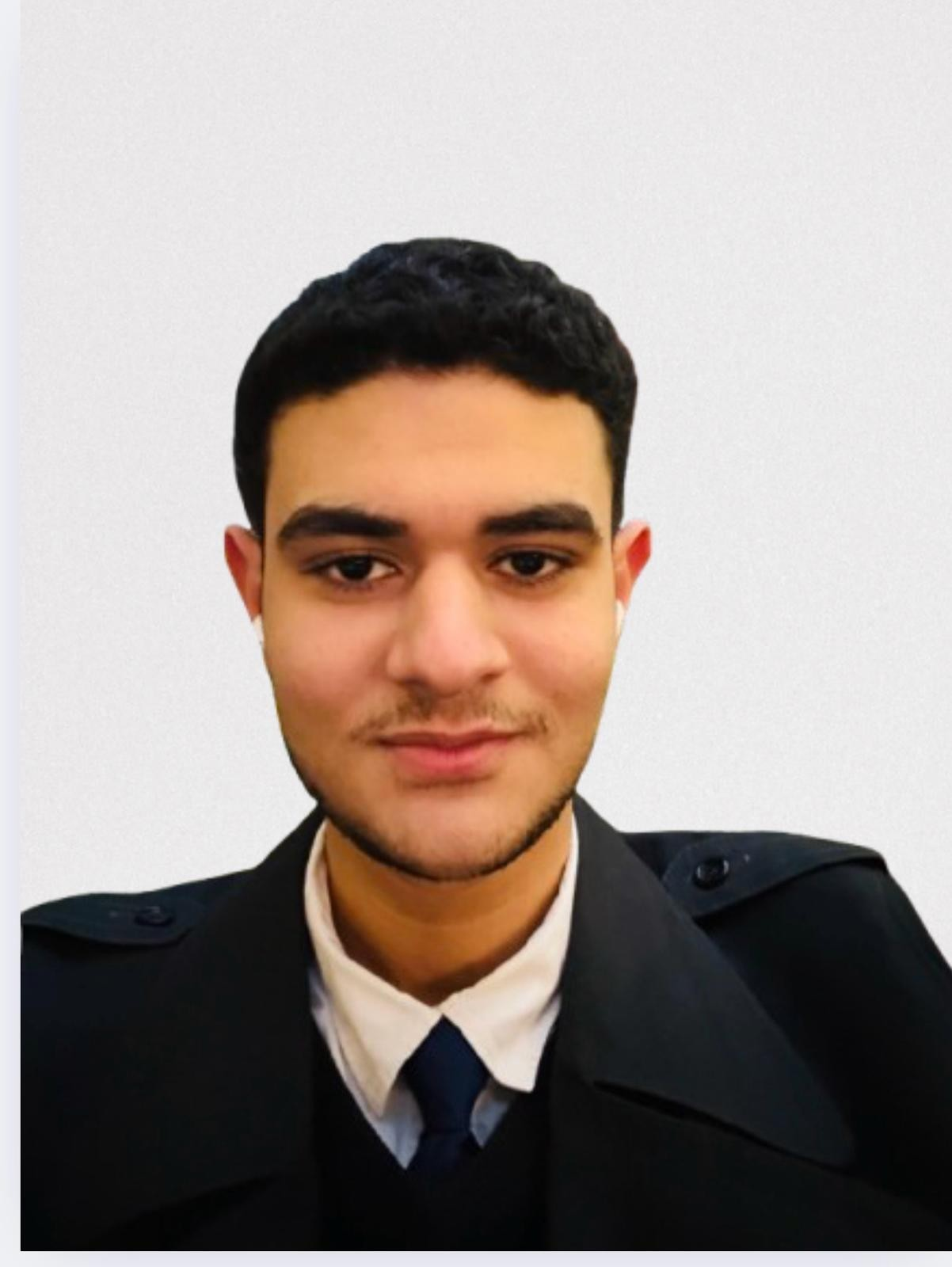 Porträt von Mohamed Sallam, Gründer von SalvoTech